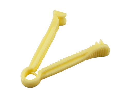 llavero con pinza de cordón umbilical