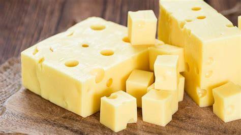 Gráfico nutricional con los componentes principales del queso Emmental: proteínas, calcio, vitaminas