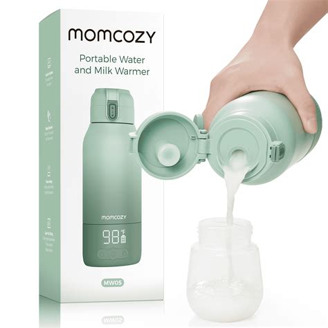 Foto: Calentador portátil ultrarrápido Momcozy en uso con un biberón