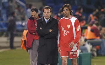 Fotografía de archivo de Cristóbal Soria en su etapa como delegado del Sevilla FC