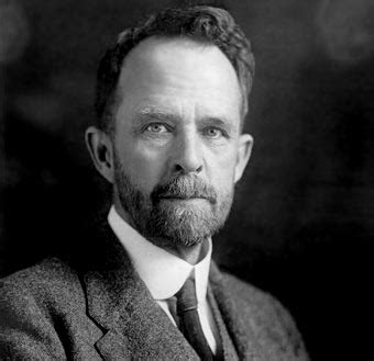 Imagen de archivo de Thomas Hunt Morgan en su laboratorio de la Universidad de Columbia, el famoso 