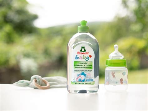 Infografía sobre los ingredientes naturales del limpiador Frosch Baby