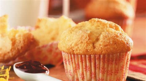 Imagen de muffins de calabaza esponjosos y decorados